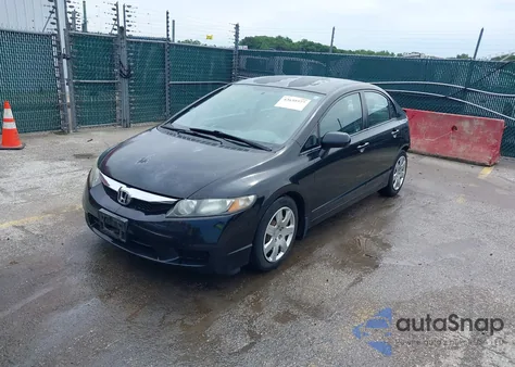 2010 Honda Civic Lx z USA, uszkodzony, nr VIN 2HGFA1F56AH572284